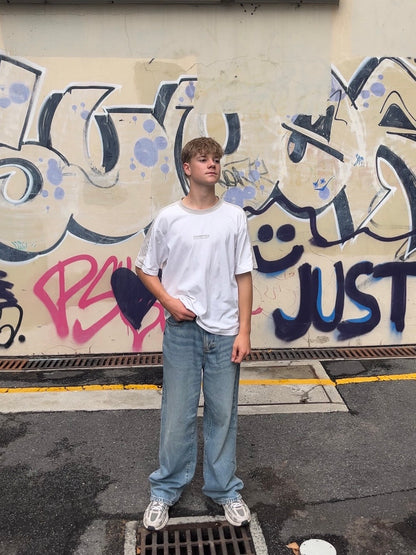 Panel Tee